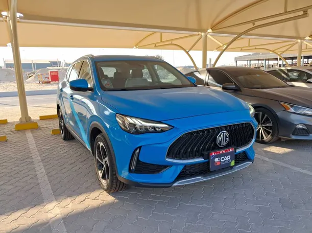 Car image 4