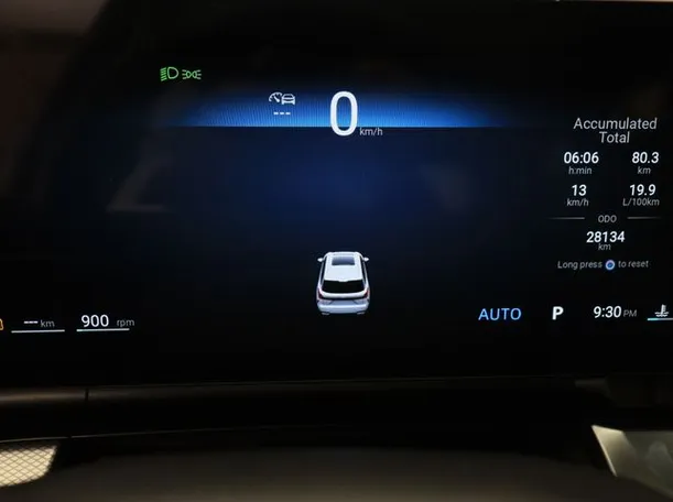 Car image 6