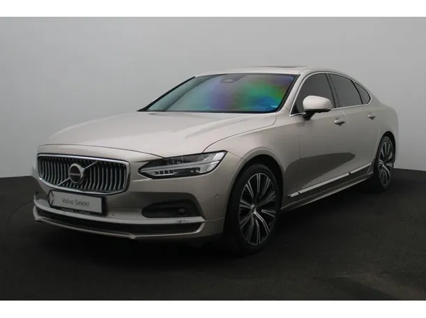 2024 Volvo S90 in Dubai