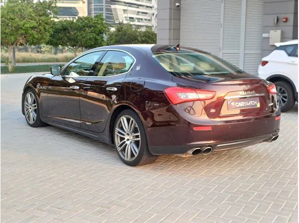 Car image 7