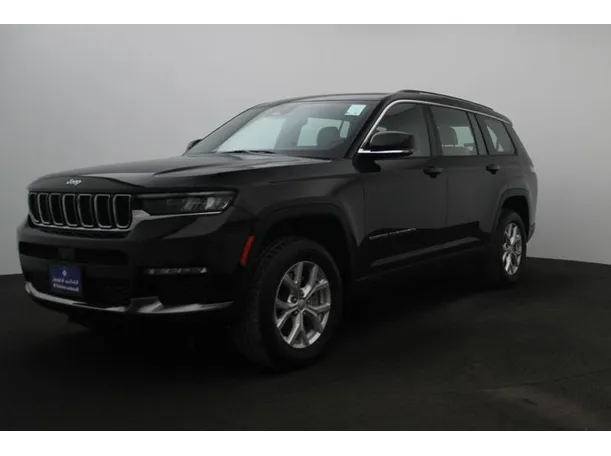 2023 Jeep Grand Cherokee in Abu Dhabi