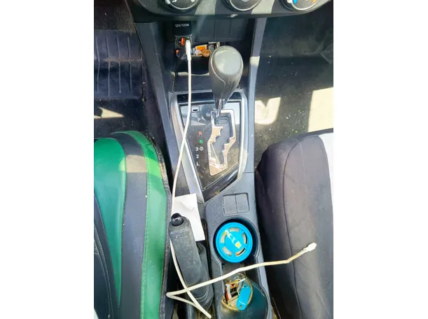 Car image 17