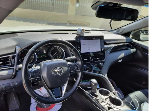 Car image 11