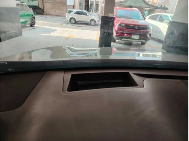 Car image 41