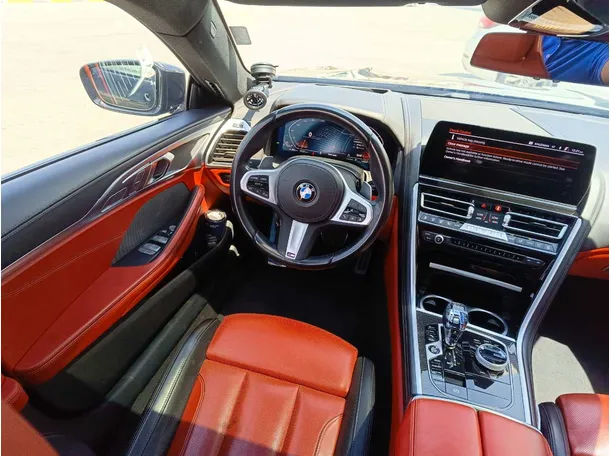 Car image 27