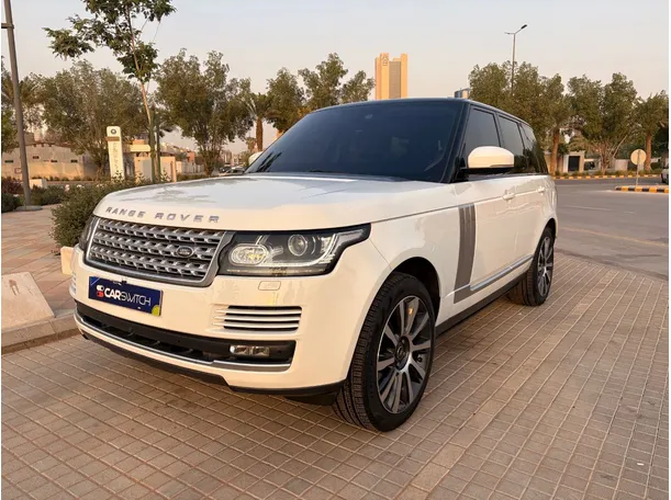 2016 Range Rover Vogue in KSA