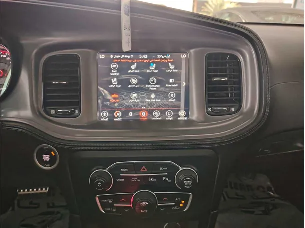 Car image 23