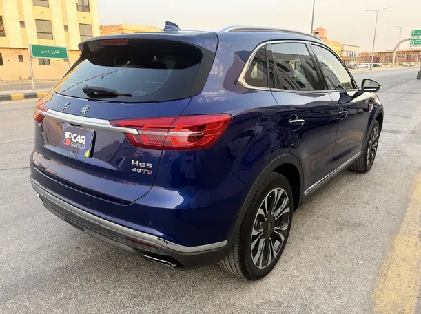 Car image 5