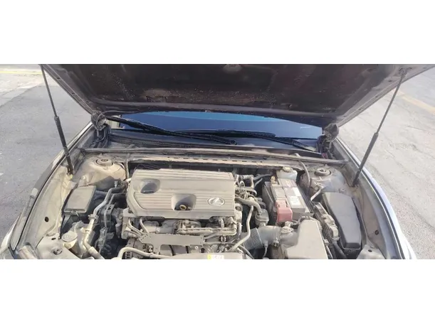 Car image 33