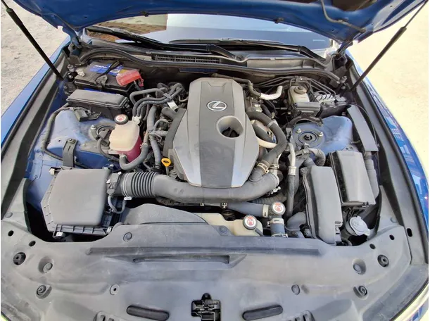 Car image 22