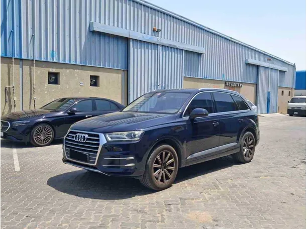 2016 أودي Q7 في دبي