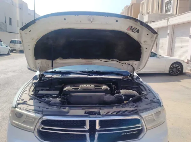 Car image 27