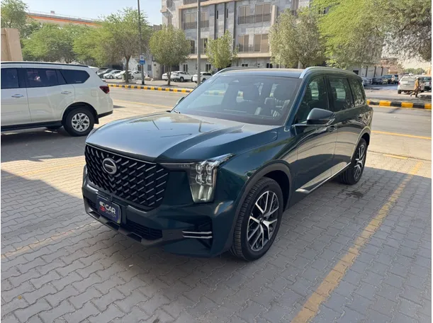 2023 GAC GS8 in KSA