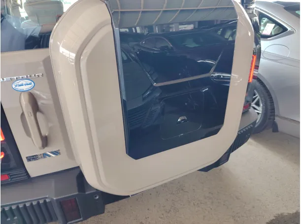Car image 33