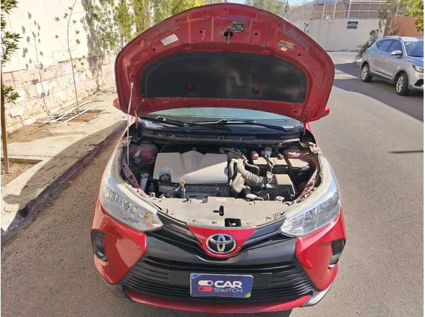 Car image 36