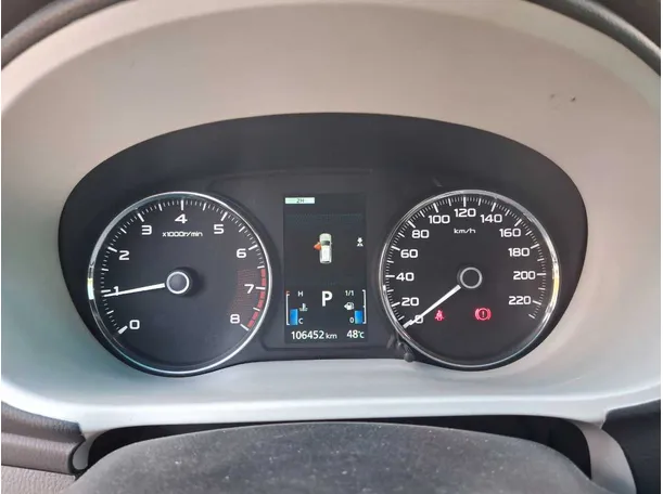 Car image 18