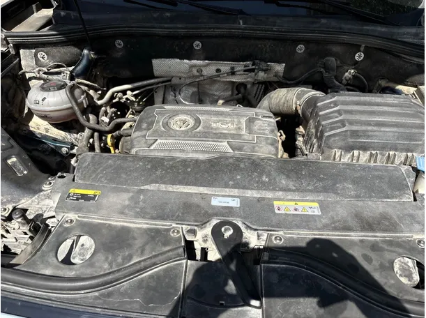 Car image 31