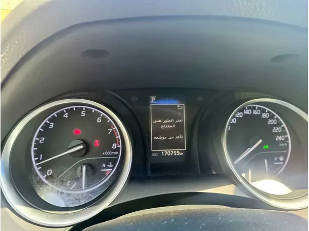 Car image 24