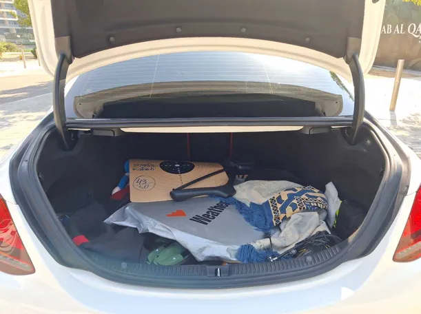 Car image 21