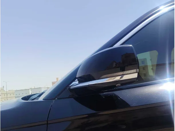 Car image 31