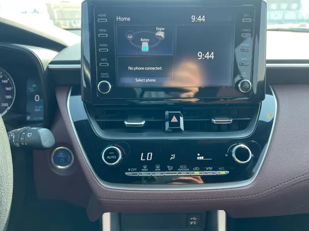 Car image 17