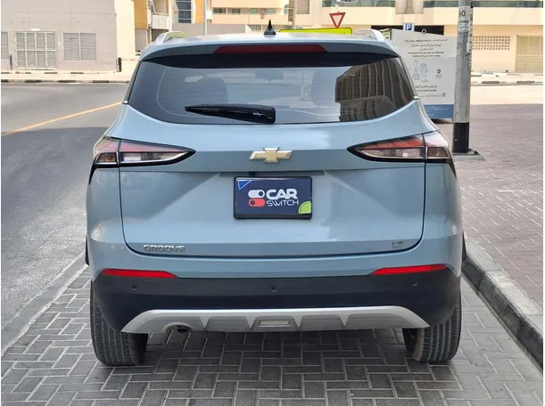 Car image 6