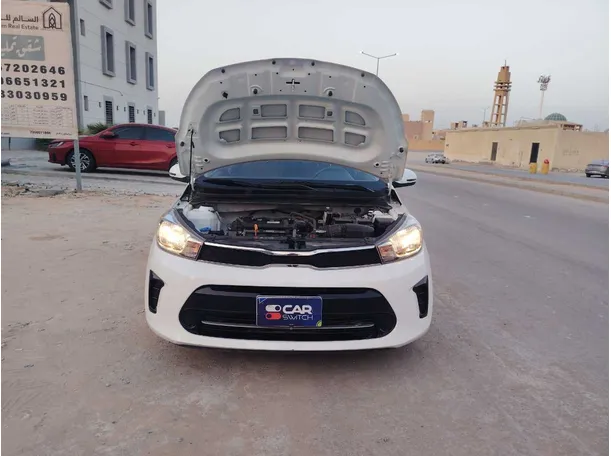 Car image 29
