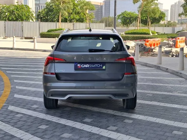 Car image 6