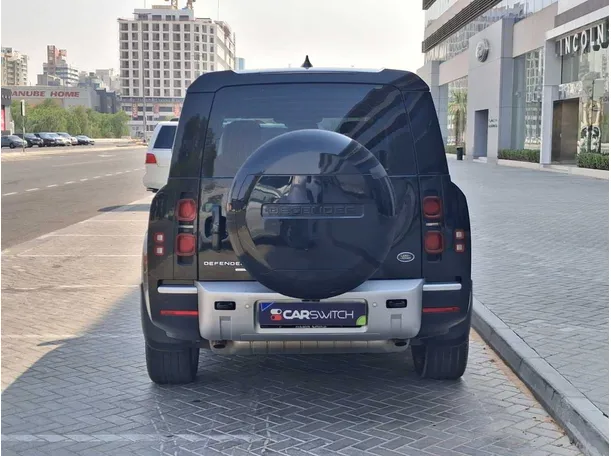 Car image 6