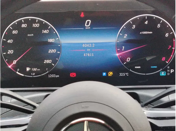 Car image 21