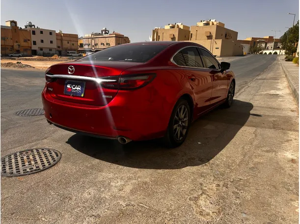 Car image 5