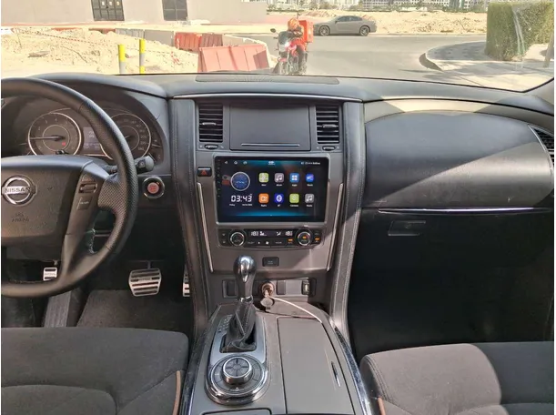 Car image 10