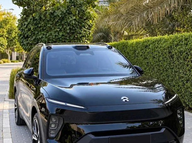 Car image 7