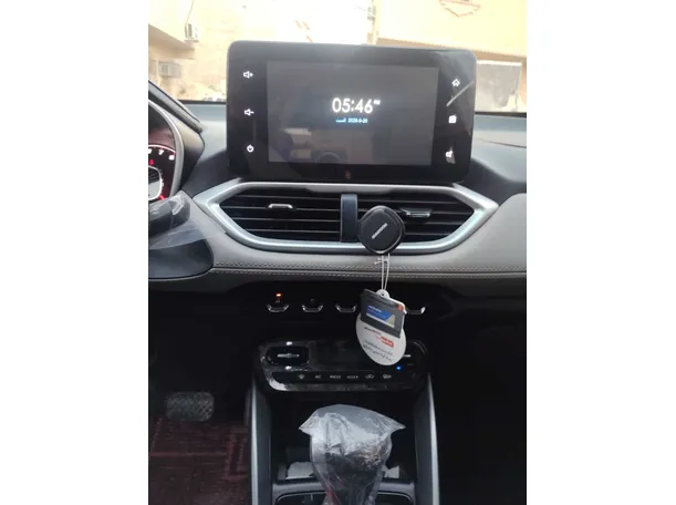 Car image 22