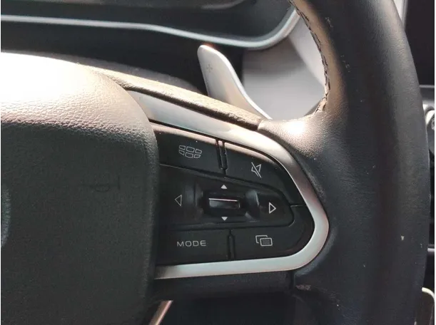 Car image 33