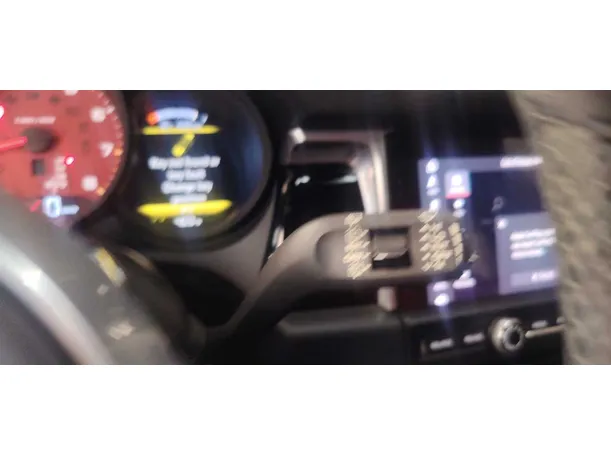 Car image 24
