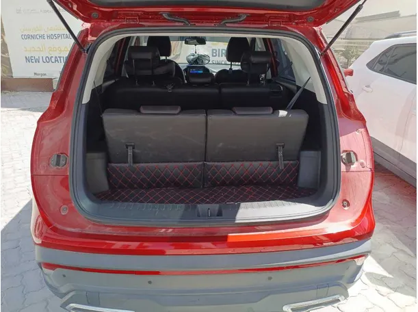 Car image 20