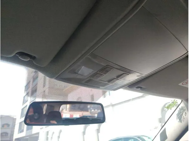 Car image 39