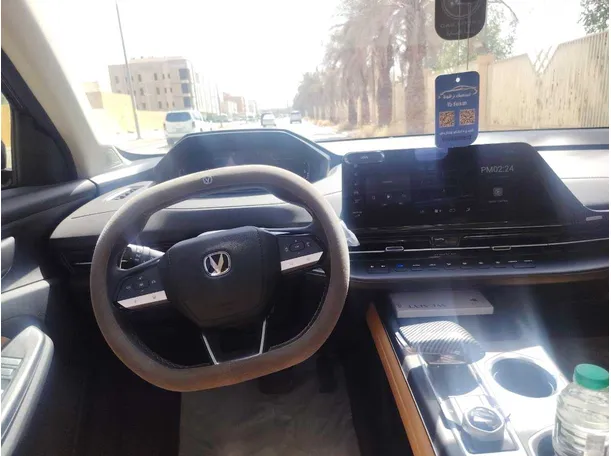Car image 21