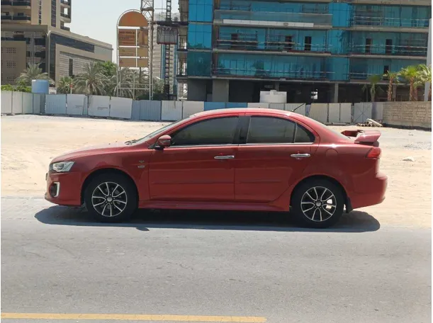 Car image 8