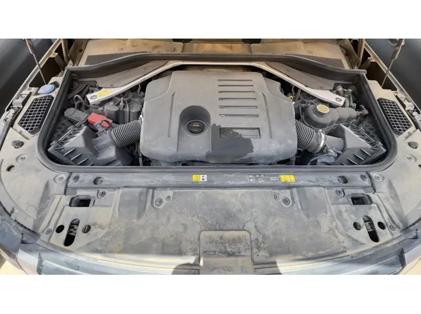Car image 27