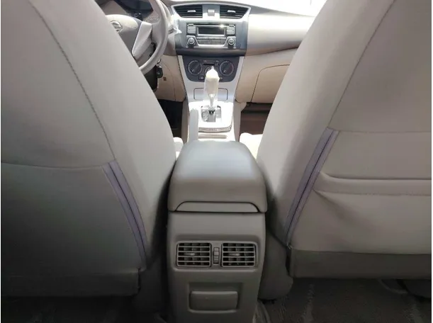 Car image 24