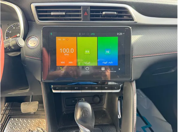 Car image 16