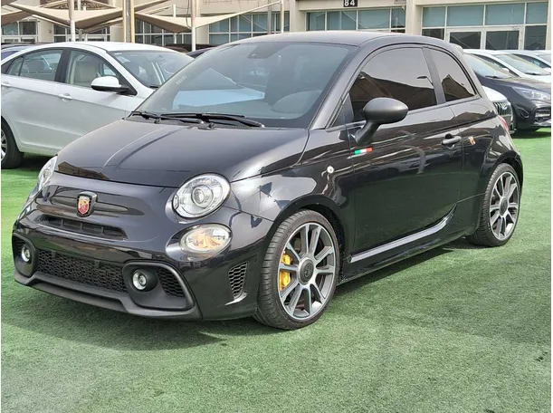 2023 أبارث 695 في الإمارات