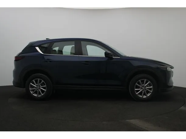 Car image 13