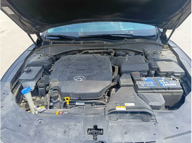 Car image 36