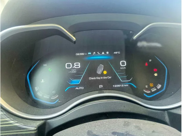 Car image 28