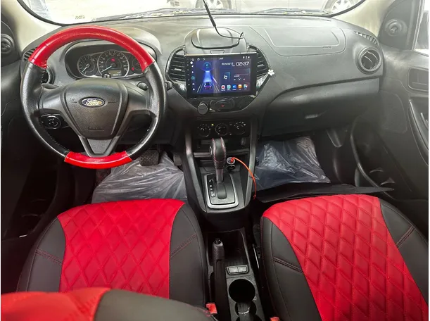 Car image 15