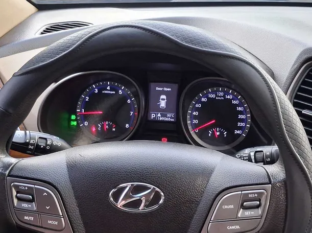 Car image 20