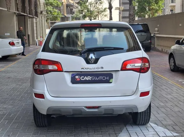 Car image 6